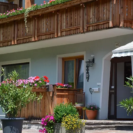 بيت ضيافة Koenigsreiner