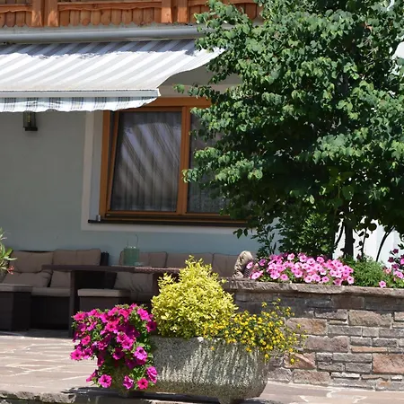 Koenigsreiner بيت ضيافة Unterkolbnitz