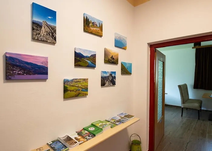 Koenigsreiner بيت ضيافة