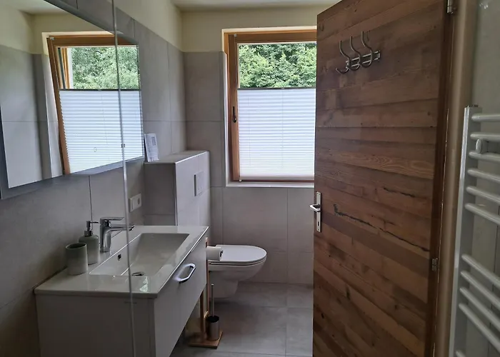 Koenigsreiner Affittacamere 3*