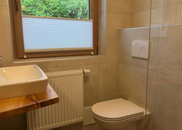 Koenigsreiner Affittacamere 3*